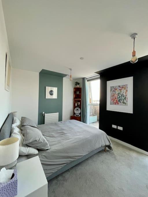 Elegant Chic Living: 1 Bed In Vibrant London Area Apartment Exterior foto
